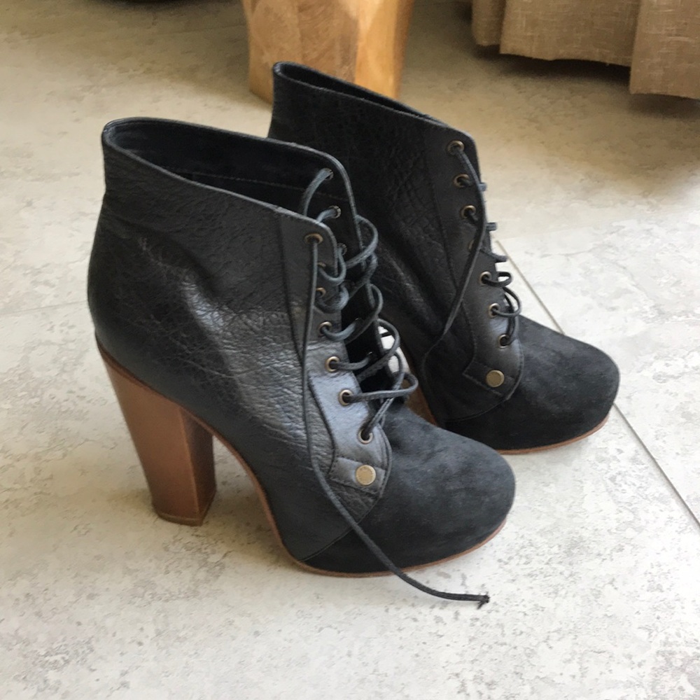 Platform boots